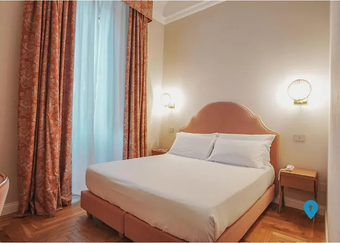 Triplyrooms Collection - Condotti Hotel Rome